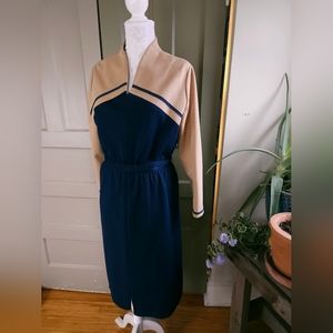 Elegant Navy and Tan Midi Dress